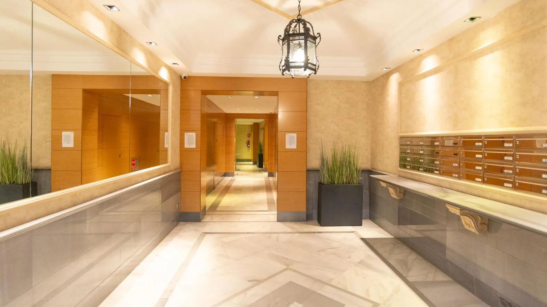 Souviron & Old Town By Ele Apartments Μάλαγα Ισπανία